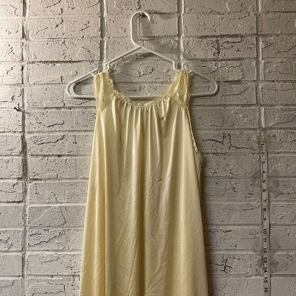 Vintage Yellow Shadowline Maxi Lace Nightgown Slip Small - Picture 5 of 10